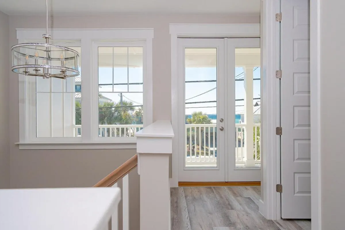 Brand New, Steps To Beach, Gulf Views, Heated Pool بنما سيتي بيتش
