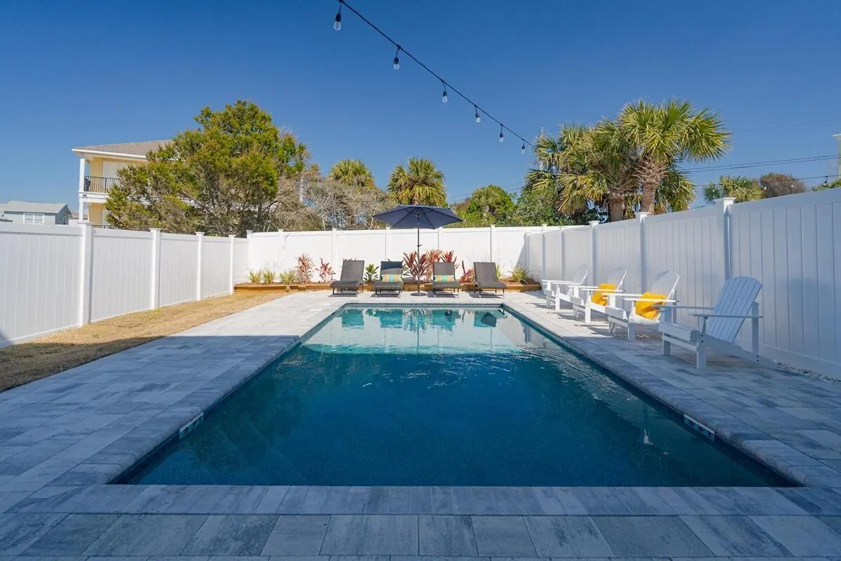 Brand New, Steps To Beach, Gulf Views, Heated Pool بنما سيتي بيتش 0*,  الولايات المتحدة الأمريكية