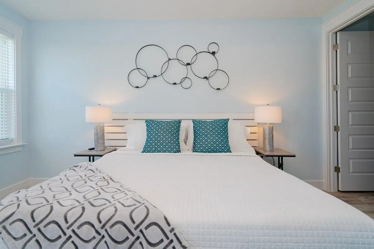 Brand New, Steps To Beach, Gulf Views, Heated Pool بنما سيتي بيتش 0*,  الولايات المتحدة الأمريكية